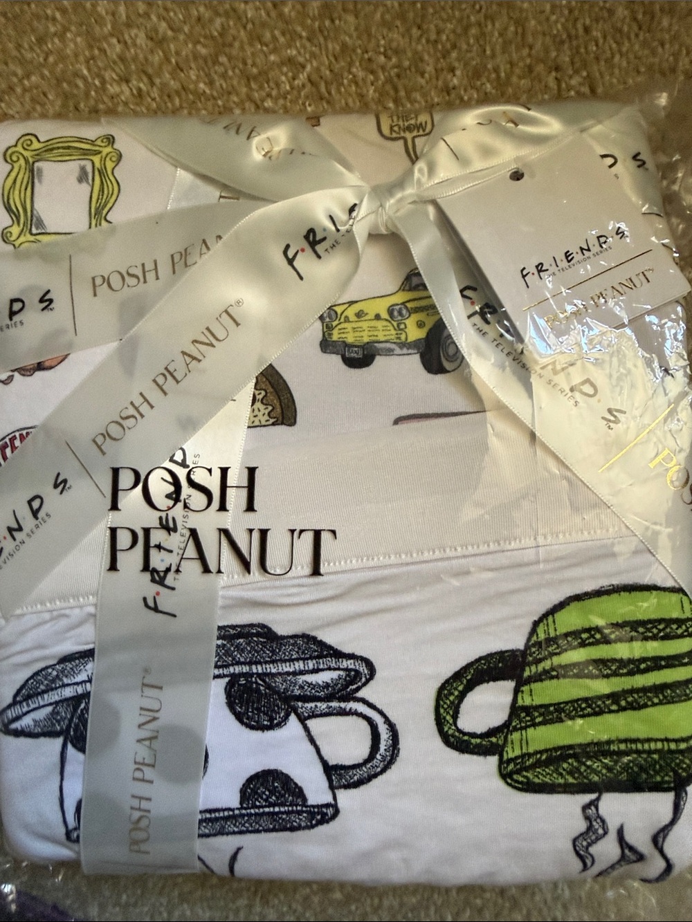 Posh Peanut x Friends Luxe Patoo Blanket